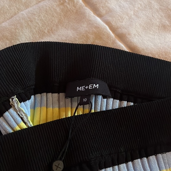 Me +Em stretch skirt - Picture 3 of 6